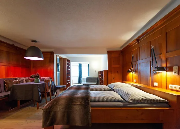 מלון Bergheim 4*